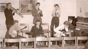 School band jazz: Magnolia Jazzband (1953-1957), one of Gothenburg’s “best” school bands, playing Dixieland at Kålltorp’s youth centre in 1955. Taken from Wågerman 2010:157